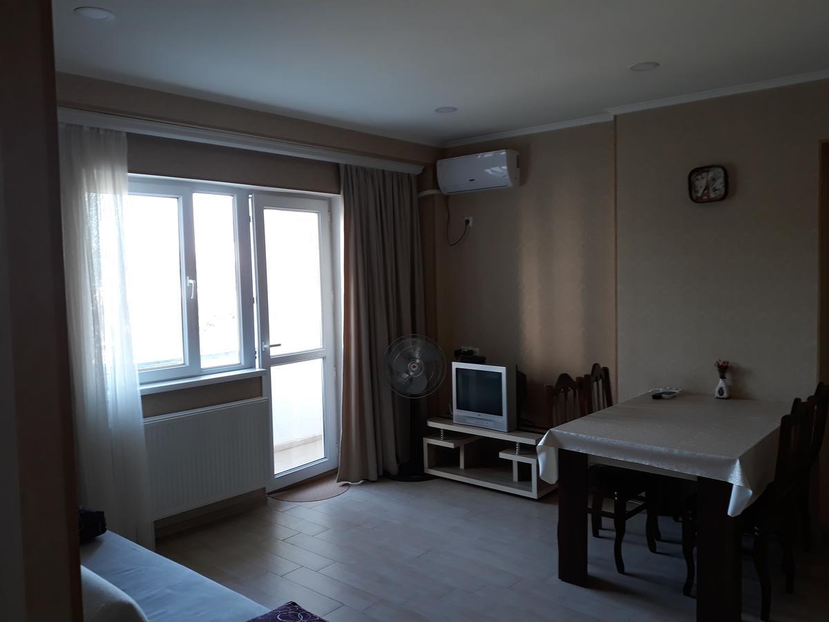 Apartment Abashvili 3 Тбилиси Екстериор снимка